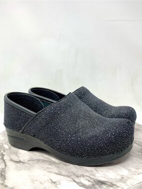 Dansko Professional Dazzle Black Leather Slip-On Comfort Clogs 40/9.5-10 Texture